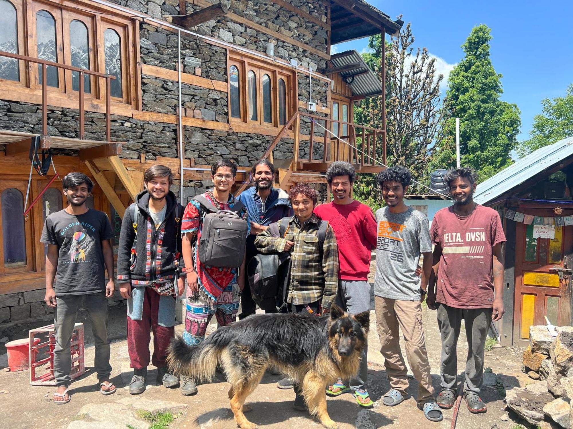Old Brahma Homestay Kalgha Exterior photo